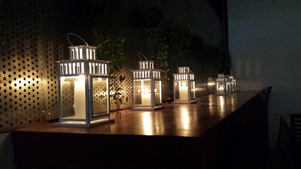 Aura Thematic Hostel 프놈펜 외부 사진