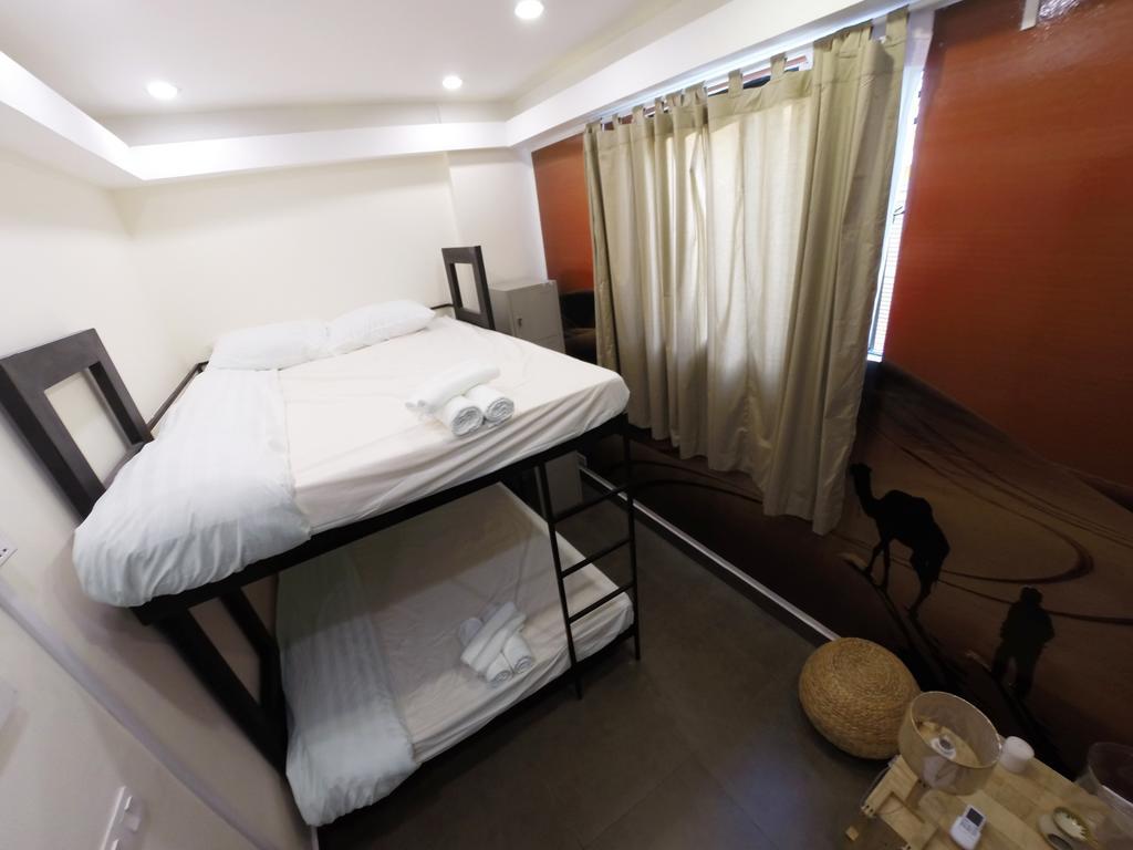 Aura Thematic Hostel 프놈펜 객실 사진